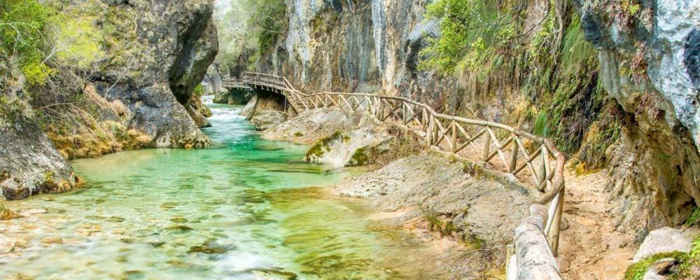 Alojamiento Entradita Cazorla Ngoại thất bức ảnh